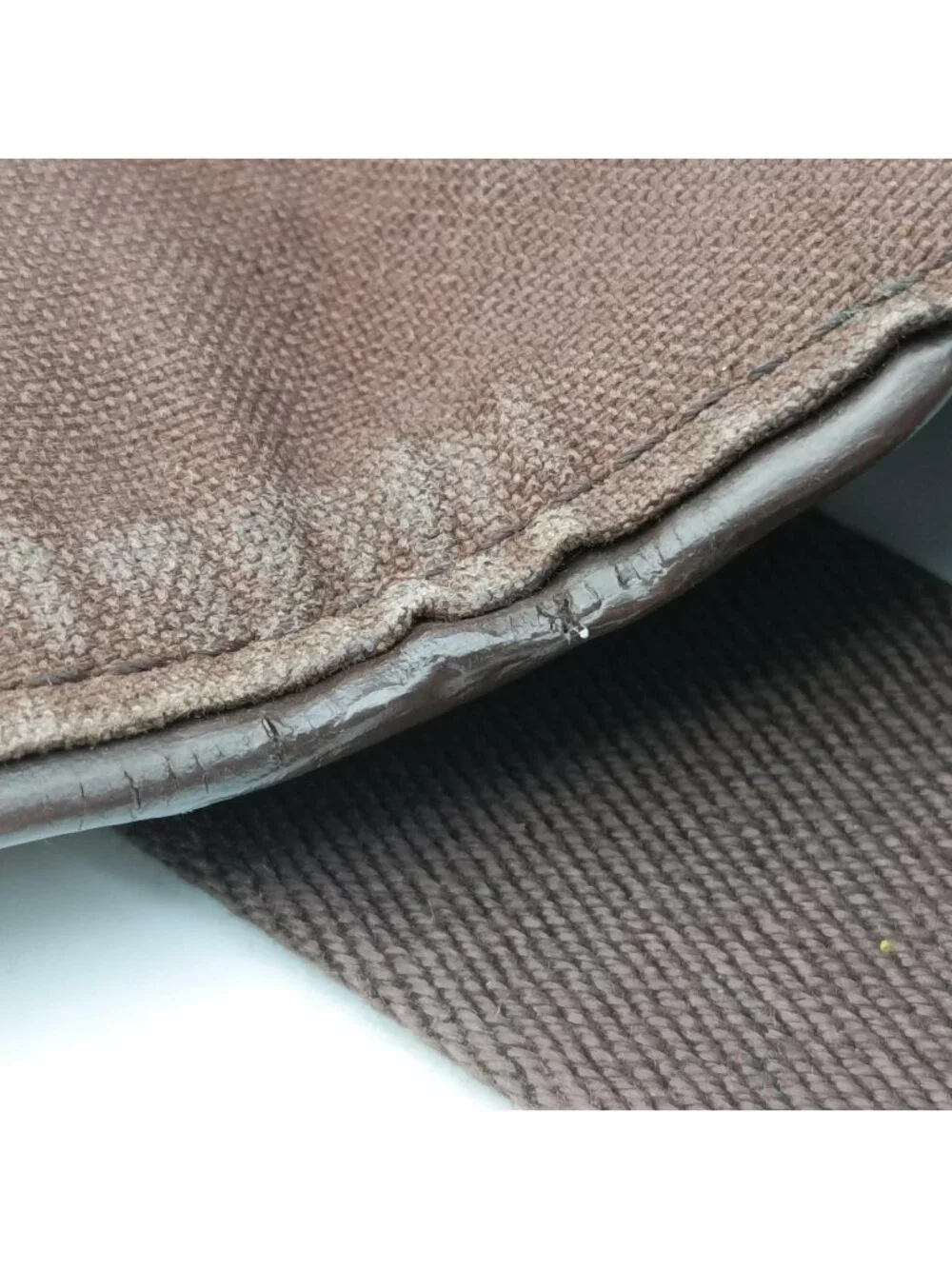 Louis Vuitton Brooklyn MM Ebene Damier Canvas Tote